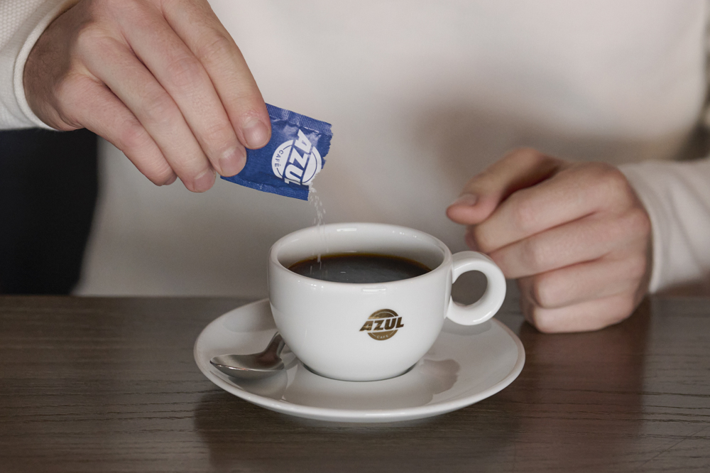 Zuckerbeutel mit Tasse